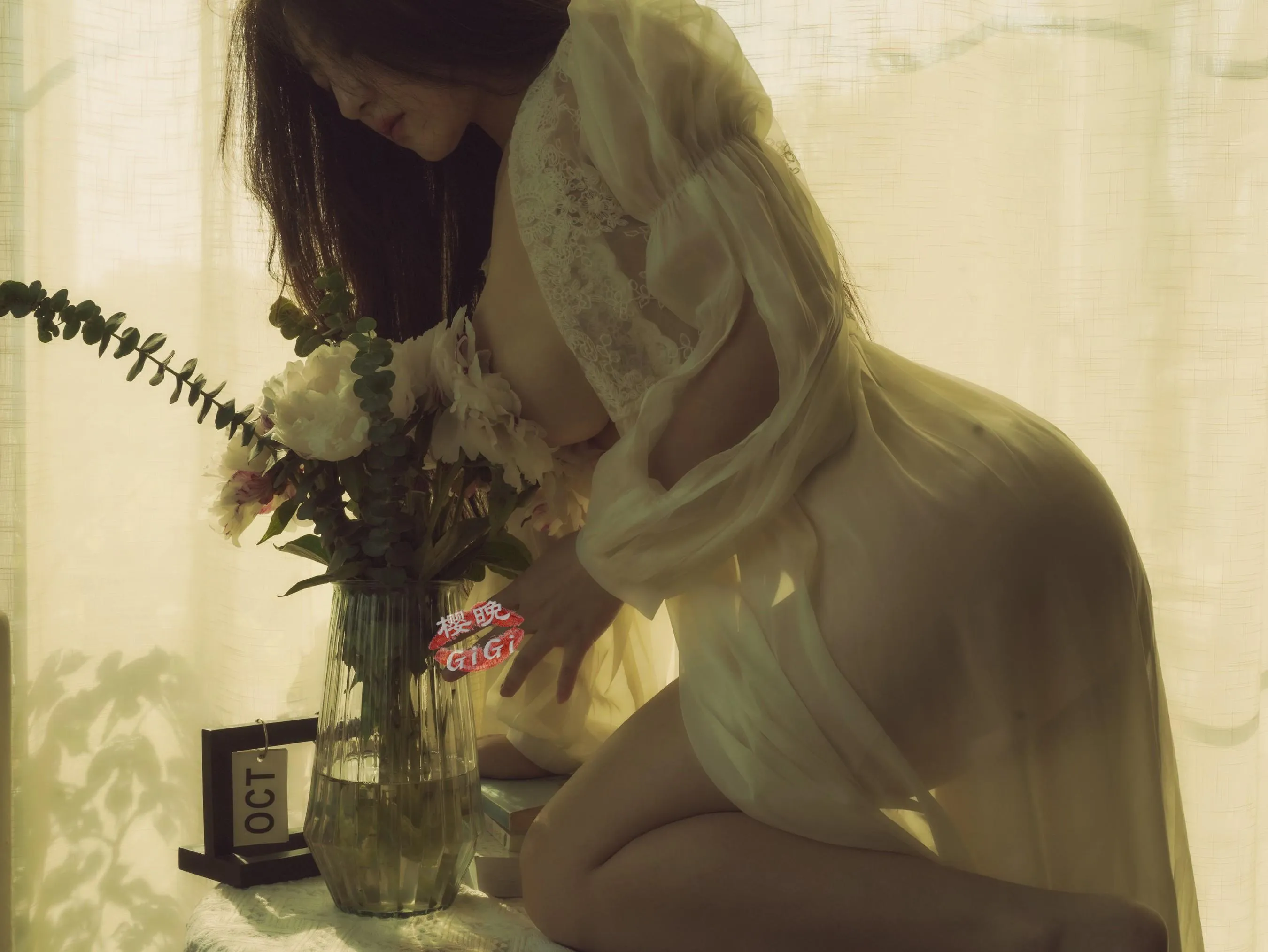 樱晚gigi – NO.64 窗前的花 [20P]插图6